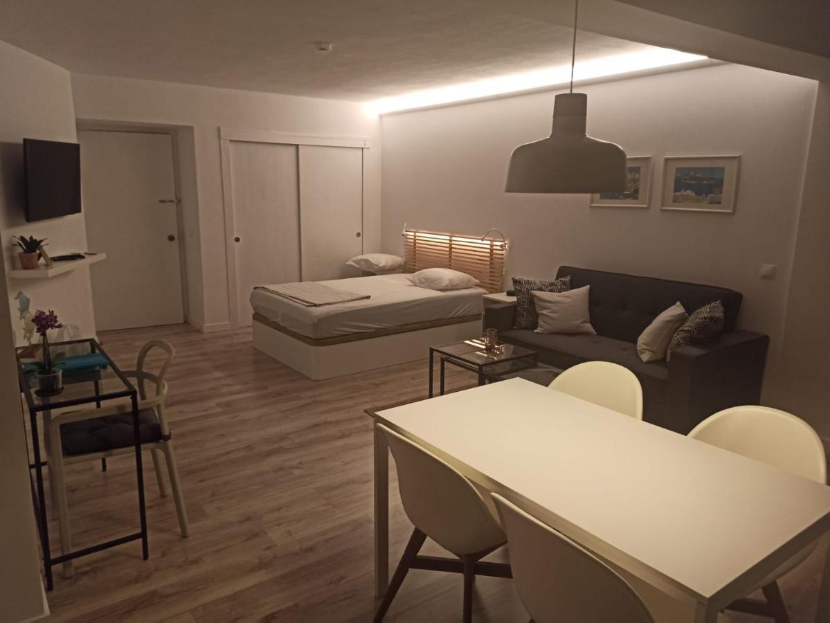 Apartamento C Y L Torremolinos Eksteriør bilde